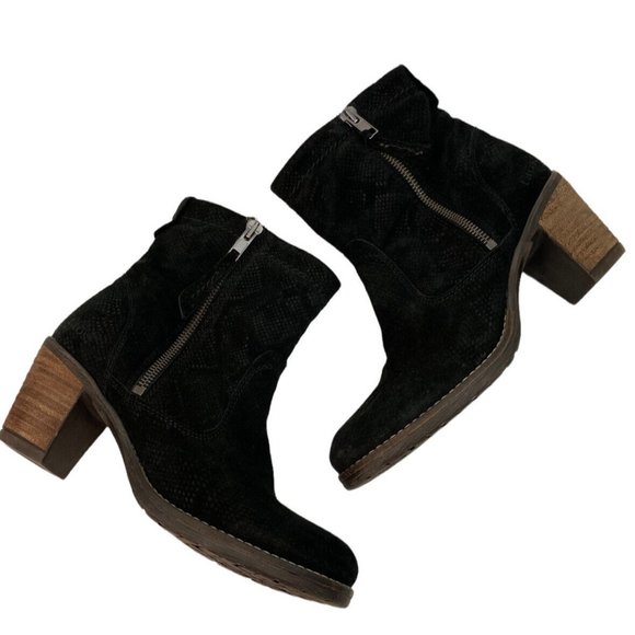 *Taos Standout Black Suede Leather Boots Womens US 5.5 Reptile Embossed - Picture 1 of 12